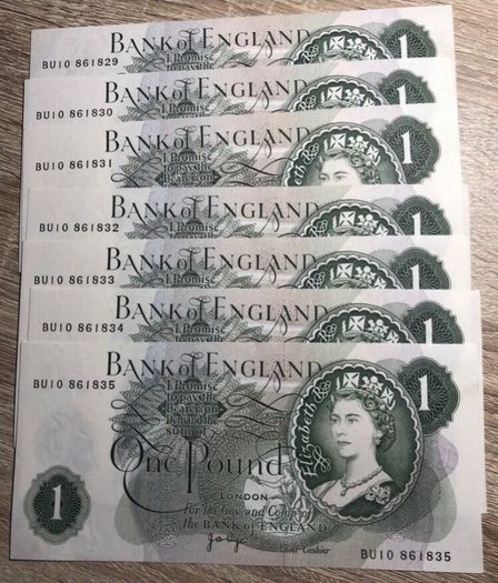 Seven uk one pound notes