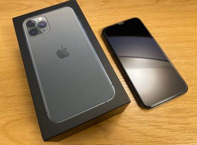 iPhone 11 Pro 256GB Green - Perfect Condition