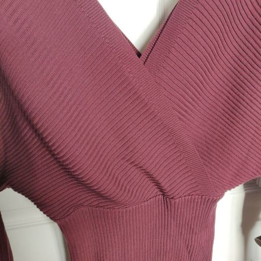 Knit V neck batwing dress, APRICOT