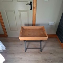 Table/ butlers tray
