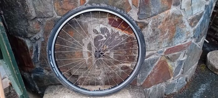 Hybrid 28 Inch Wheel