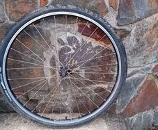 Hybrid 28 Inch Wheel