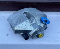 Passat cc 2013 front right caliper