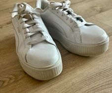 Puma trainers
