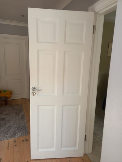 2 Doors