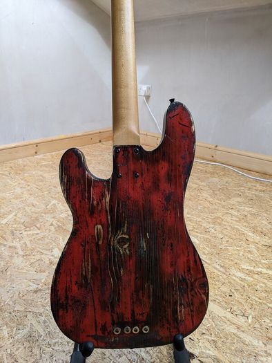 Telecaster P51 homage bass