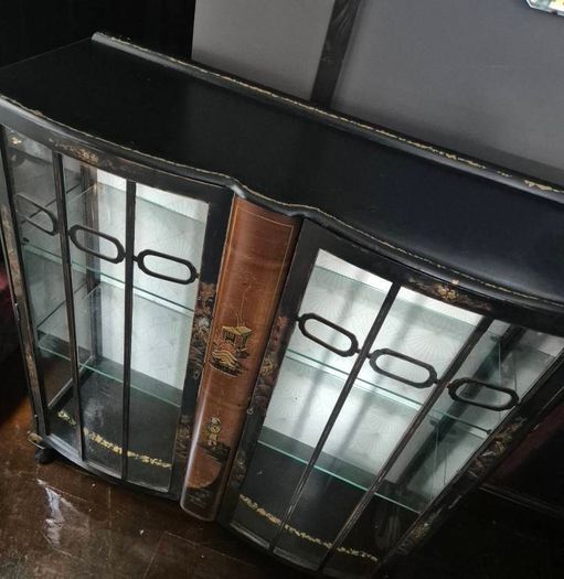 Vintage  Turnige Chinoiserie locking ebonised handpainted cabinet 3 tiers