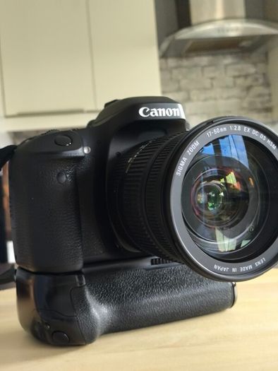Canon 80D + grip