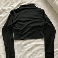 Temu Long Sleeve Sports Cropped Top Size S
