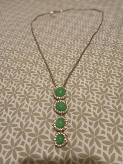 vintage costume necklace