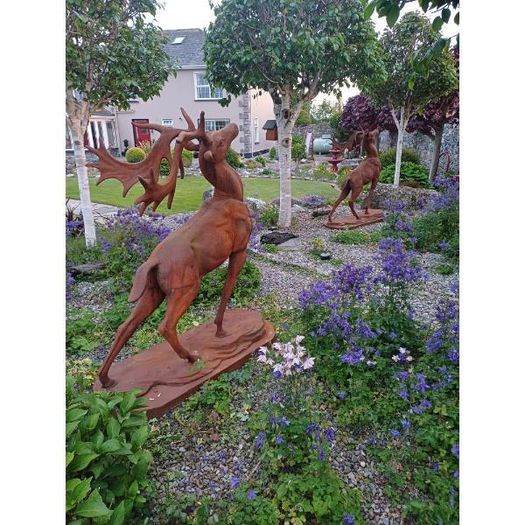 Rusty Stag D8887