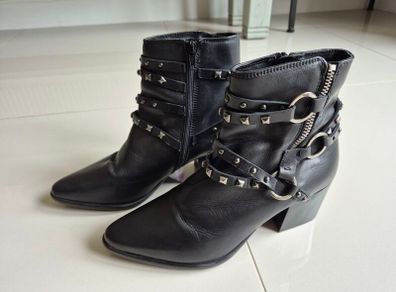 Clarks ancle boots - black