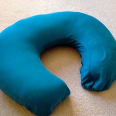 Feeding pillow