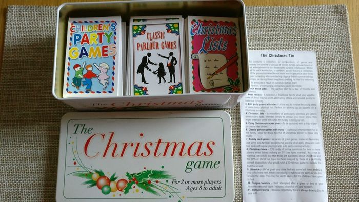 The Christmas game box, like new