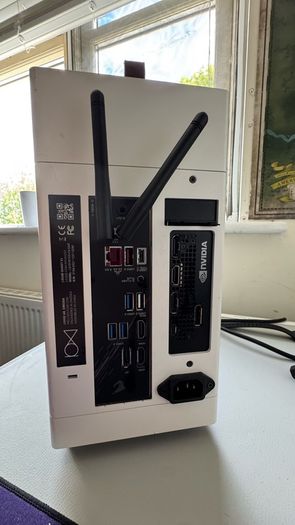 High-End SFF Workstation | Ryzen 9 3900X 12-Core | RTX 2080 Super FE | Louqe Ghost S1