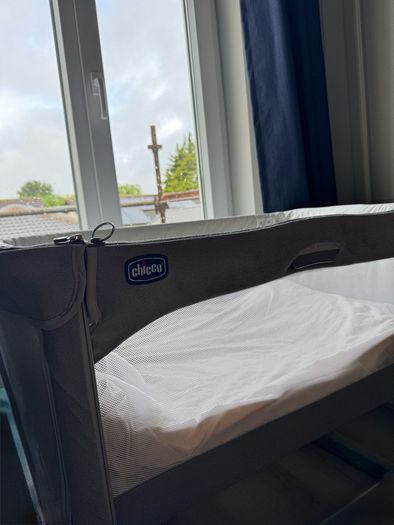 Chicco Next2Me Bedside Crib