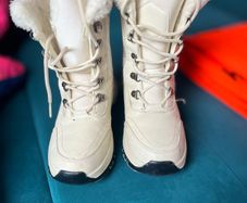 Kids boots