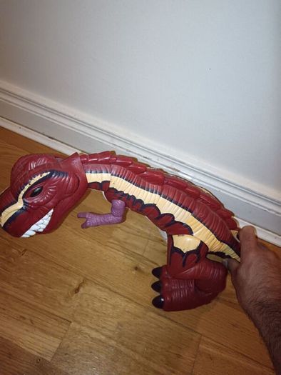 mega t rex dinosaur