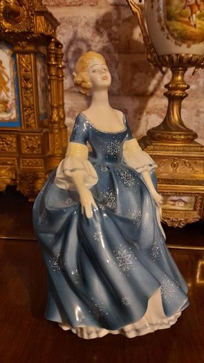 Royal Doulton figurine "Hilary "