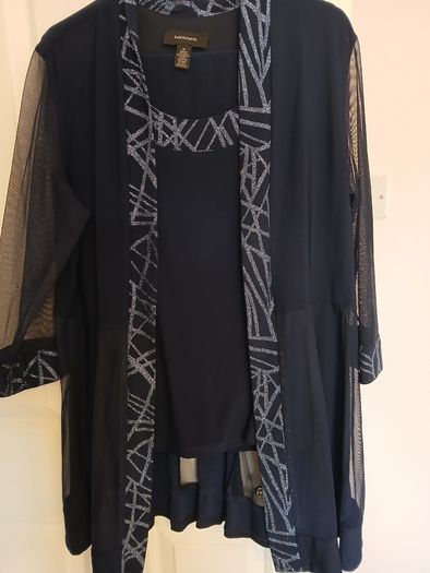 Navy ladies suit 16