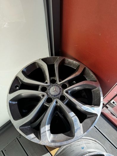 Mercedes C-class R17 Alloys