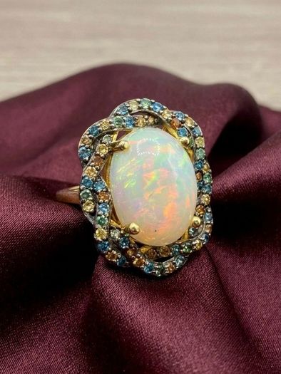 Diamond  Halo Statement Ring