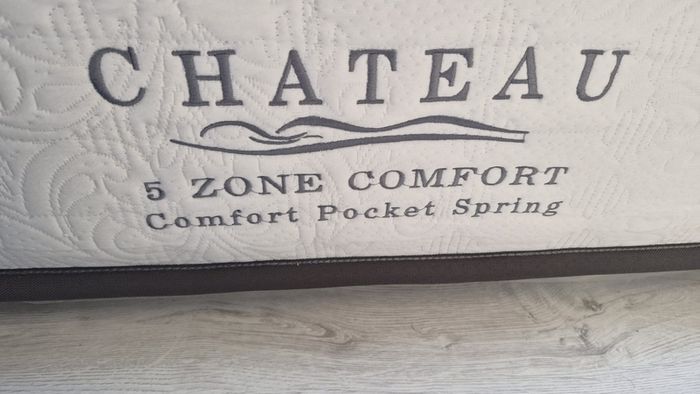 Unused Double Mattress- 4ft6 Firm Chateau 5 Zone Comfort