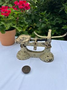 Vintage heavy cast iron counter balance scale