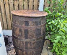 Rustic wooden water storage barrel 200L