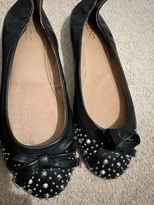 ALDO leather studded pumps
