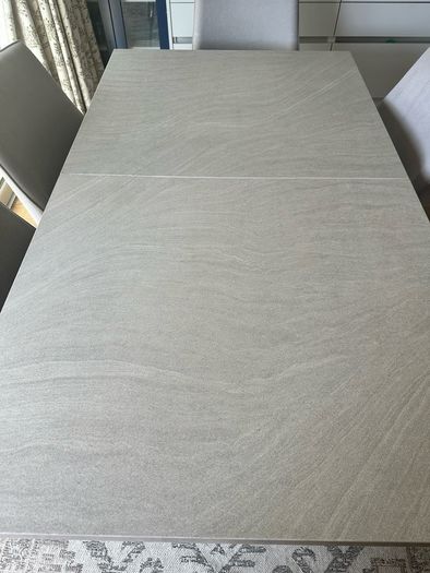 Dinning table