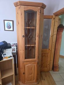 corner display unit
