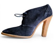 Brand New Authentic Balenciaga Lace up navy suede ankle boots size 7