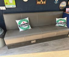 Bench seat