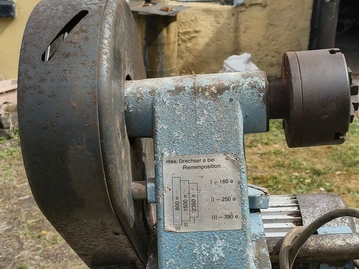 Elu lathe