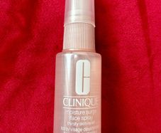 Clinique Moisture Surge Face Spray