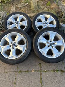 Ford alloy wheels