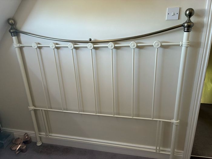 double headboard
