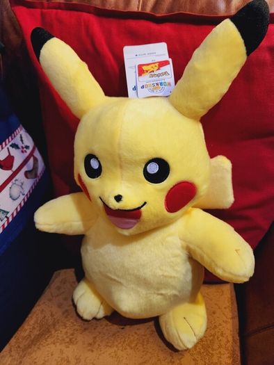 Pikachu 17 Inch Plush Build a Bear Rare NEW