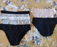 7 x Yamamay Ladies Briefs Postage Included