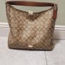 Coach bag (authentic) Image 7