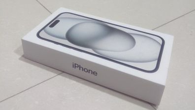 Apple iPhone 15