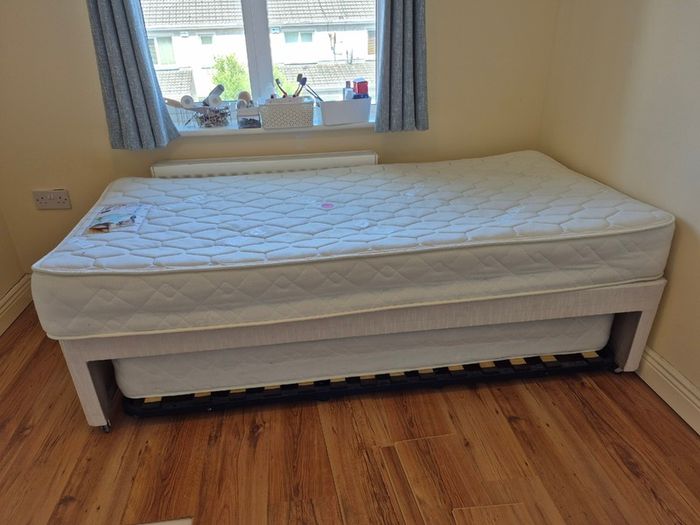 Single bed with under bed