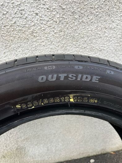 4x 235/55 R19 Tyres 105 XL  Matching Pair, 2 Singles  Great Tread