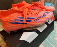 Adidas F50 football boots