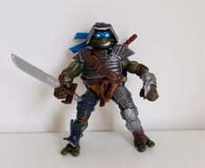 TMNT Teenage Mutant Ninja Turtles Fightin' Gear Leo Leonardo Action Figure
