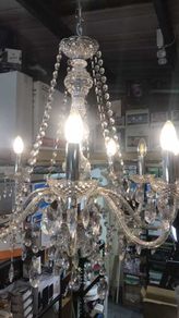 8 Bulb Chandelier