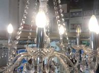 main image for ad 8 Bulb Chandelier