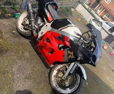 1999 Suzuki