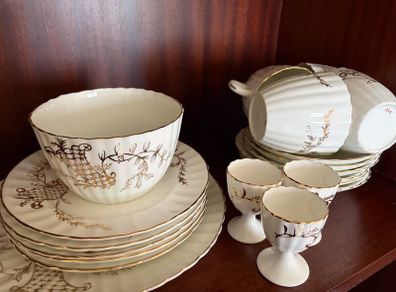 Unmarked Vintage-Style China Tea Set